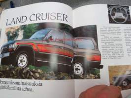 Toyota Mallisto 1990 -myyntiesite