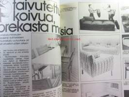 Avotakka 1977 nr 7 - katso sisällysluettelo kuvasta.