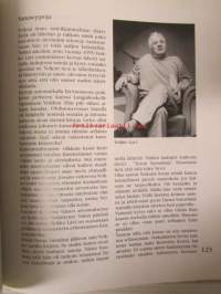 Puhelinlankojen aikaan - Pentti Viherluoto