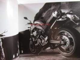Yamaha mt - series  - Moottoripyörä myyntiesite