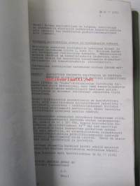 BMW 300, 500 series Werkstatthandbuch - 300 ja 500 sarjan huoltokirjeitä ja sähköpiirustuksia 1979-1982