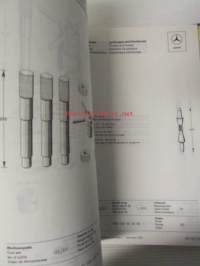 Mercedes-Benz Sonderwerkzeuge Lastwagen und Omnibusse - Outils speciaux Camions et autobus - Herramientas especiales Camiones y omnibuses - Erikoistyökaluja