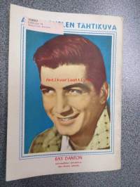 Ajan Sävel 1957 nr 12, kansikuva Dany Carell, takasivun kuva Ray Danton, Oreste, Linnanmäellä tavataan, Rock on aina Rock, ym.