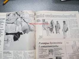 Kansa Taisteli 1986 nr 1, sis. mm. seur. artikkelit / kuvat;  Eero Eräsaari - Raportti jatkosodan karkureista  osa I, Erland Pöri - Sain tulikasteeni