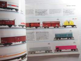 MÄRKLIN HO 1989/90 SV-DK - tuoteluettelo