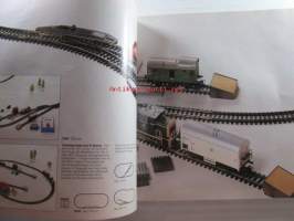MÄRKLIN Med Datoranslutning 1985/86 SV - tuoteluettelo