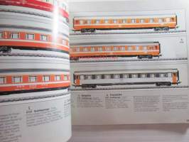 MÄRKLIN Med Datoranslutning 1985/86 SV - tuoteluettelo