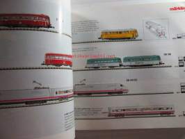 MÄRKLIN Samlat program/Samlet Program 1991/92 SV-DK - tuoteluettelo