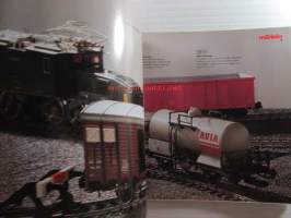 MÄRKLIN Samlat utbud 1995/96 SV - tuoteluettelo
