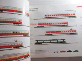 MÄRKLIN Samlat utbud/Samlet program 1992/93 SV-DK - tuoteluettelo