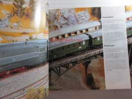 MÄRKLIN Samlat utbud/Samlet program 1992/93 SV-DK - tuoteluettelo