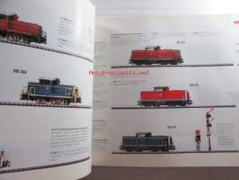 MÄRKLIN Samlat utbud/Samlet program 1992/93 SV-DK - tuoteluettelo