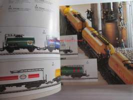MÄRKLIN HO - de många möjligheternas modelljärnväg 1984/85 SV - tuoteluettelo