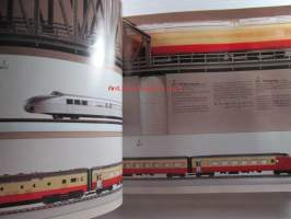 MÄRKLIN HO - de många möjligheternas modelljärnväg 1984/85 SV - tuoteluettelo