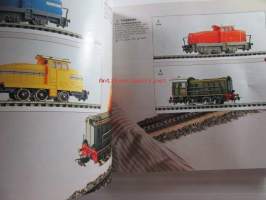MÄRKLIN HO - de många möjligheternas modelljärnväg 1984/85 SV - tuoteluettelo