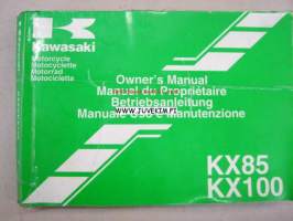 Kawasaki KX85, KX100 motorcycle owner´s manual -käyttöohjekirja englanniksi