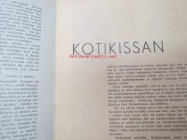 Kotikissa 1947 nr 5, sis. mm. seur. artikkelit; Opiskelija-avioliitot - Hyvä vai paha?Martti Piha - Kaukomatka taikatarjottimella, A. Molnár - Avioliiton
