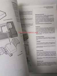 Volvo Huoltokäsikirja osa 8 (88), Vianetsintä-Korjaus-Huolto -  SRS (&quot;ilmatyyny&quot;) (Supplemental Restraint System) 700 1987-19.. Syyskuu 1989 TP 31403/1 SF