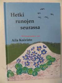 Hetki runojen seurassa