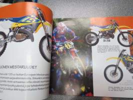 Husqvarna - Cagiva moottoripyörämallisto 2001 -myyntiesite