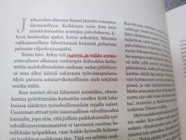 Me puolustimme elämää - naiskohtaloita sotakuvien takaa