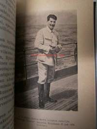 Josif Vissarionovits Stalin - Lyhyt elämänkerta