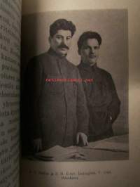 Josif Vissarionovits Stalin - Lyhyt elämänkerta