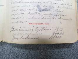 Alfred Kantola - suomalaisnuorukaisen opintomatka Saksaan 1913-14?, matkalta merkittyjä muistiinpanoja, piirustuksia leluista ja huonekaluista, vaikutelmia,