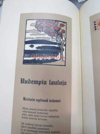 Juhla-Kanteletar, omassa kotelossaan, kuvitus Akseli Gallen-Kallela