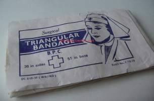 Surgigal Triangular Bandage  - vanha käyttämätön kolmioside