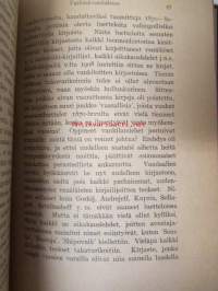 Krestyn ristikkojen takaa - Kuvauksia Pietarin vankiloista