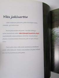 Raisio (Valokuvat Vesa-Matti Väärä , teksti Raija Leppänen)