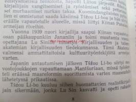 Rajumyrsky -propagandistinen, venäjänkielestä suomennettu Kiinan kommunistipuoluetta ja sen saavutuksia ylistävä kaunokirjallinen tuote