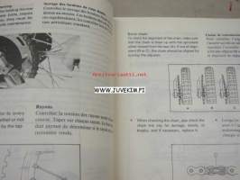 Yamaha race preparation and tuning manual -säätö- ja viritysohjekirja englanniksi