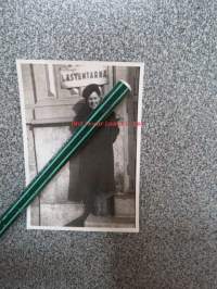 Lea Räihä &amp; Lastentarha 1938 -valokuva
