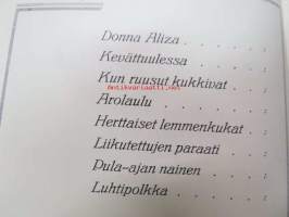 Usko Hurmerinta tanssiuutuuksia nr 9 -levy- ja tanssiuutuudet / iskusävelmät