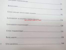 Utön linnake - kasarmi keskellä kylää