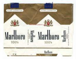 Marlboro 100&amp;acute;s   - tupakkaetiketti, avattu tuotepakkaus kääre