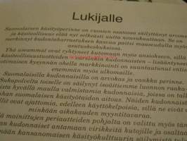 Suomalaisia kudonnaisia,