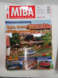 MIBA - Die Eisenbahnmodelle 2013, 12 kpl rautatieharrastelehtiä, saksankielisiä, joulukuun numero puuttuu?, kaikkien kansikuvat näkyvät kuvissa