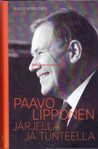 Paavo Lipponen - Järjellä ja tunteella, 2012.                                                 Paavo Lipponen on iso mies, joka laskee pääministerin salkun