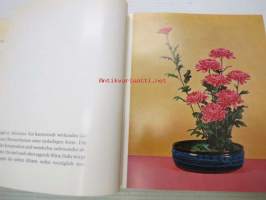 Japanische Blumenkunst