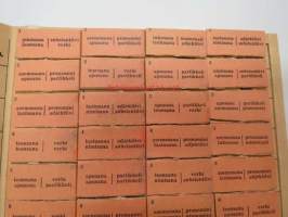 Opi leikkien palapeli S2-peli sanaluokkaharjoitus (48 palasta, Kertomus - Koiranpennut - laatinut Inkeri Laurinen - kuvitus Rudolf Koivu - kuori ja kannet Martta