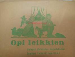 Opi leikkien - Palapeli äidinkielen harjoitukseksi - Laatinut Inkeri Laurinen -L2 lauseenjäsenharjoitus (48 palasta, Kertomus - Timo suoriutuu kokeesta - kuvitus