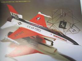 Hasegawa catalogue 1979  -pienoismallikuvasto