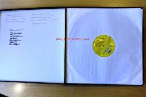 Viimeiset kiusaukset, 1977.  3-LP kansio, DGG.  UPEA KUNTO!  Savonlinnan Ooperajuhlien alkuperäisäänitys.