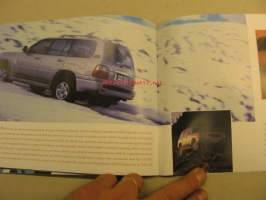 Lexus vm. 2000 USA-esite