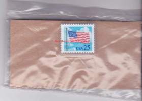 USA - Postimerkkiaiheinen pinssi.