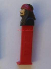 Pez-hahmo  - makeisannostelija