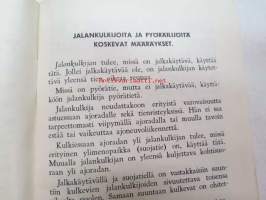 Ajokokelaan opas 1953